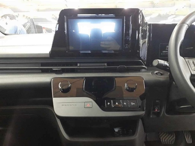 Nissan SERENA 2024 8061162-12