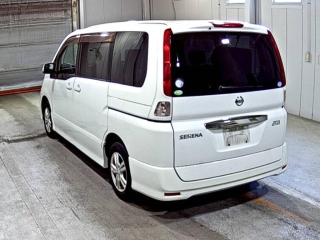 Nissan SERENA 2010 8061170-1