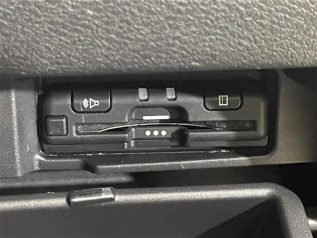 Nissan SERENA 2019 8061747-1