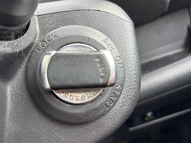Nissan SERENA 2007 8061901-1