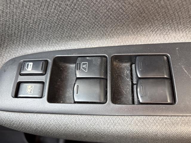 Nissan SERENA 2007 8061901-11