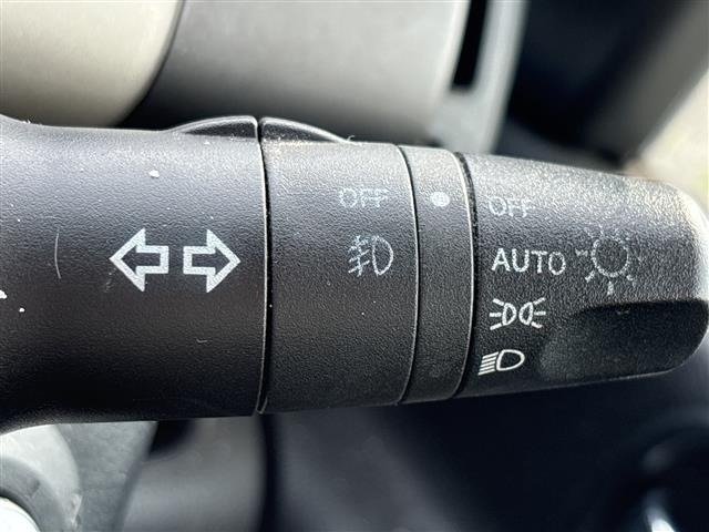 Nissan SERENA 2007 8061901-18