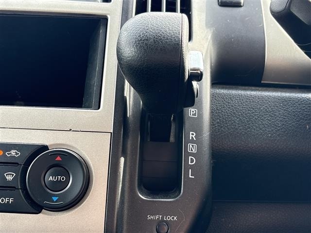 Nissan SERENA 2007 8061901-5