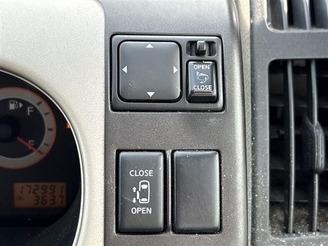 Nissan SERENA 2007 8061901-9