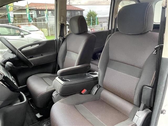Nissan SERENA 2009 8061921-12