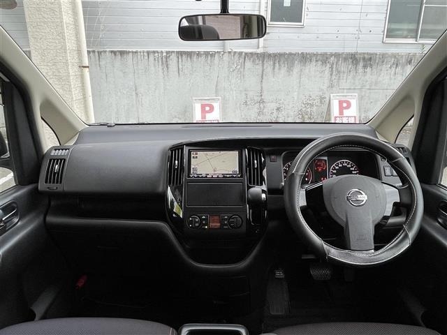 Nissan SERENA 2009 8061921-15