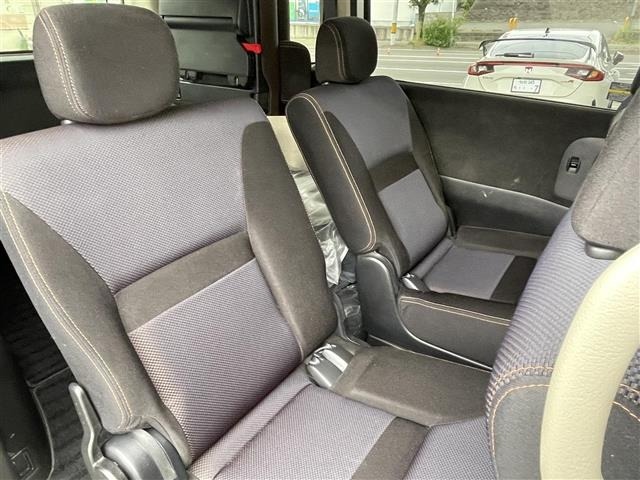 Nissan SERENA 2009 8061921-4