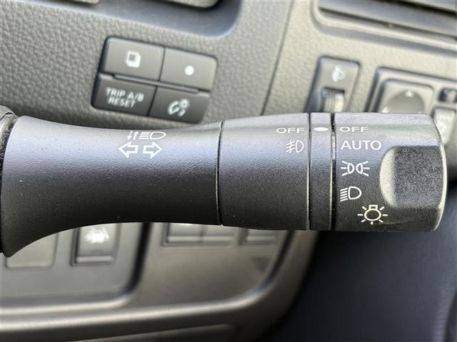 Nissan SERENA 2014 8061924-5