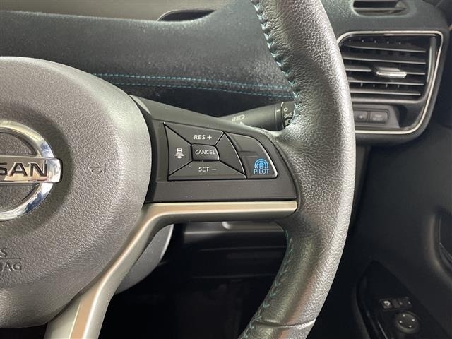 Nissan SERENA 2017 8061943-2