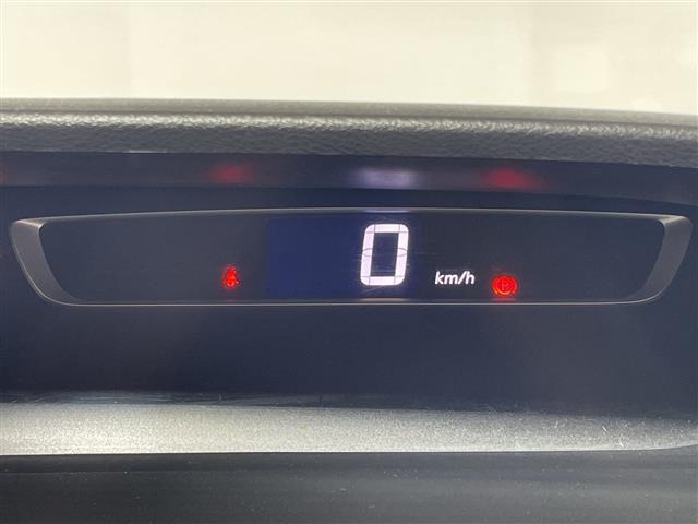 Nissan SERENA 2017 8061943-5