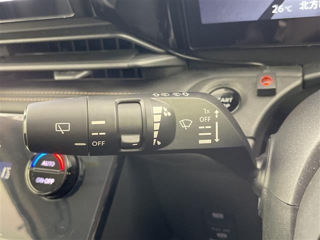 Nissan SERENA 2023 8061944-11