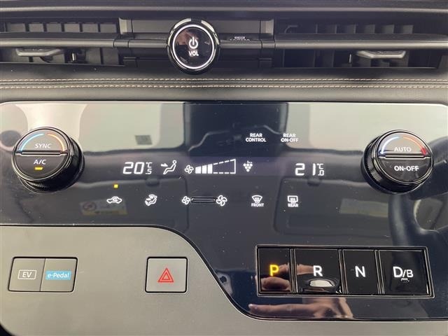 Nissan SERENA 2023 8061944-13