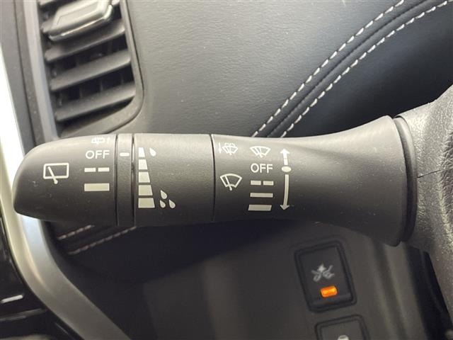 Nissan SERENA 2016 8061945-3