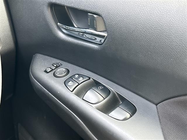 Nissan SERENA 2022 8061947-11