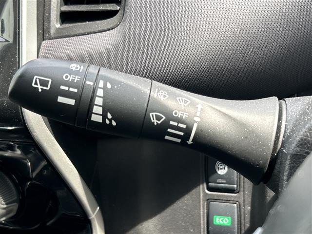 Nissan SERENA 2022 8061947-3