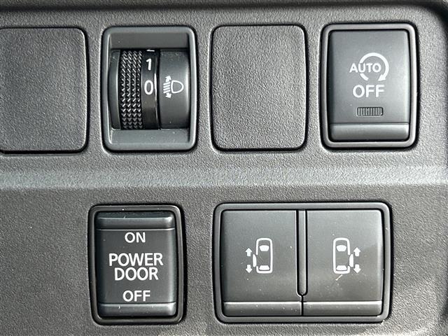 Nissan SERENA 2022 8061947-7