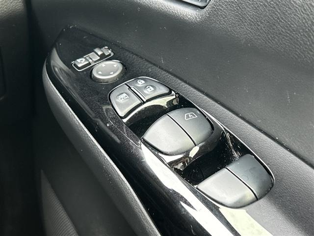 Nissan SERENA 2019 8061948-2