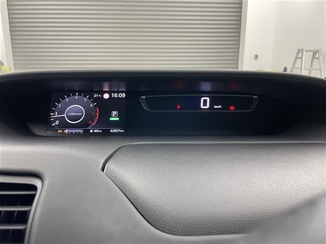 Nissan SERENA 2019 8061949-6