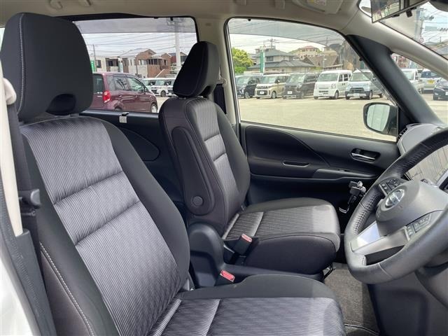 Nissan SERENA 2019 8061952-12