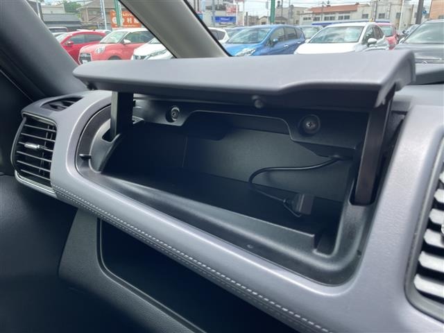 Nissan SERENA 2019 8061952-8