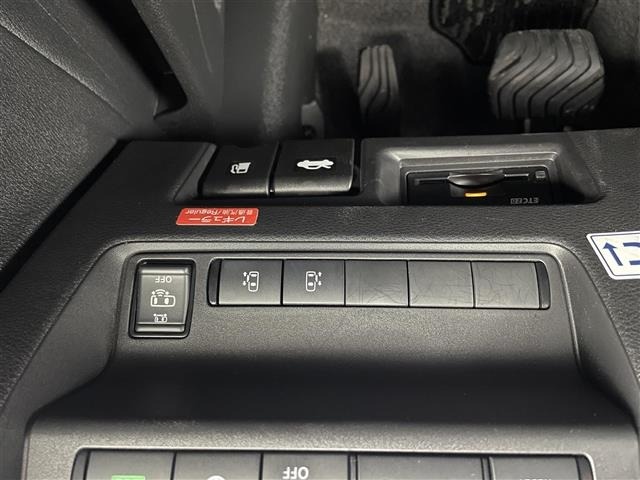 Nissan SERENA 2023 8061959-3