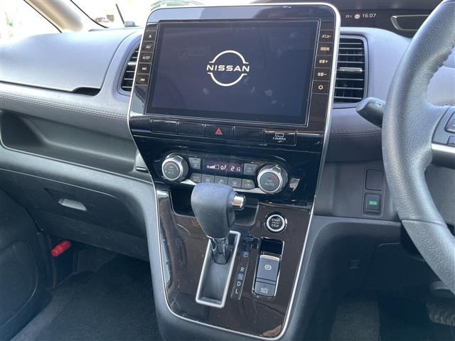Nissan SERENA 2022 8061962-18