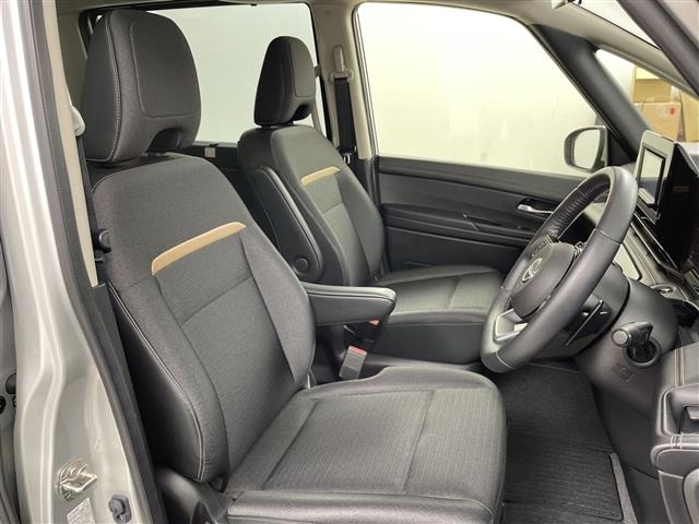 Nissan SERENA 2023 8061964-12