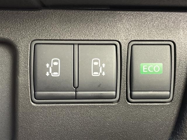 Nissan SERENA 2014 8061965-1