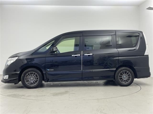 Nissan SERENA 2014 8061965-2