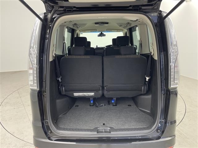 Nissan SERENA 2014 8061965-21