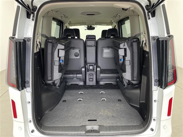 Nissan SERENA 2024 8061966-21