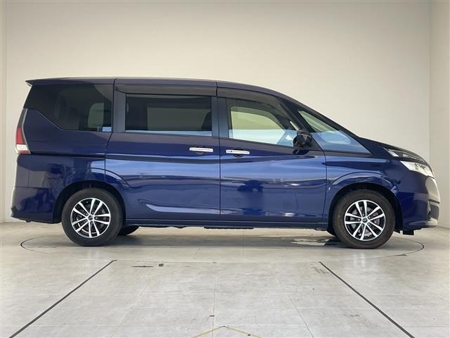 Nissan SERENA 2017 8061967-2