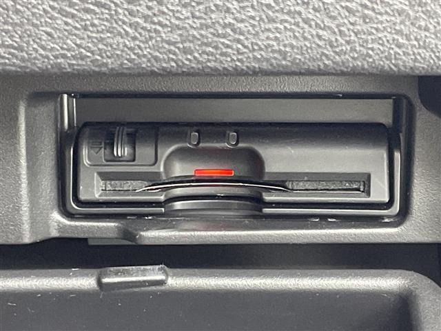 Nissan SERENA 2016 8061971-21