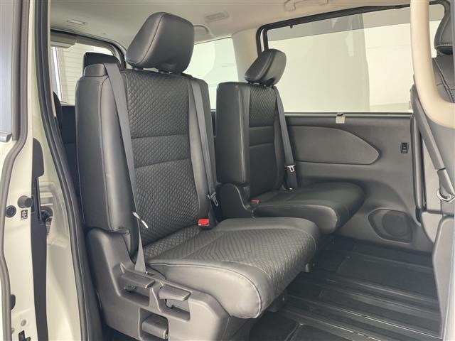 Nissan SERENA 2021 8061975-11