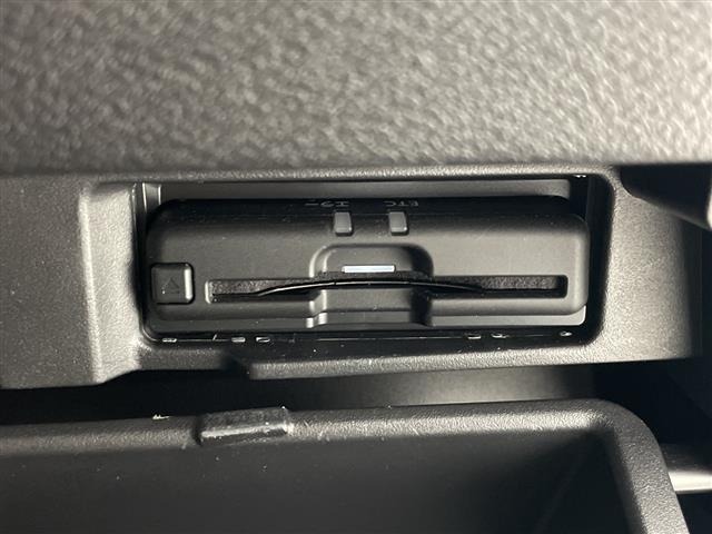 Nissan SERENA 2021 8061975-7
