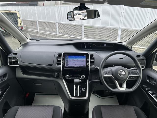 Nissan SERENA 2017 8061980-14