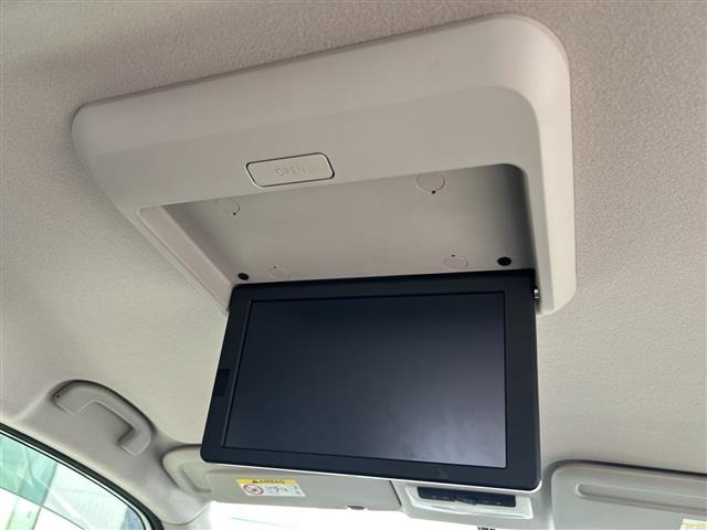 Nissan SERENA 2017 8061980-15