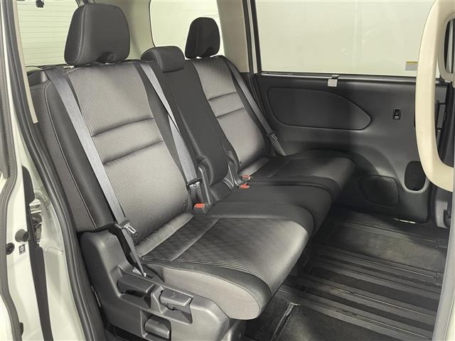 Nissan SERENA 2019 8061981-21