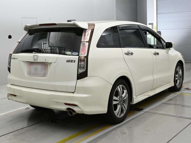 Honda STREAM 2009 8062223-1