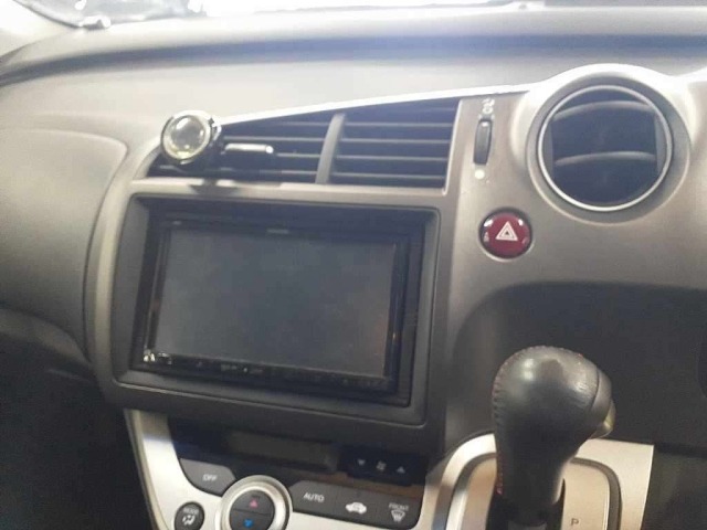 Honda STREAM 2009 8062223-12