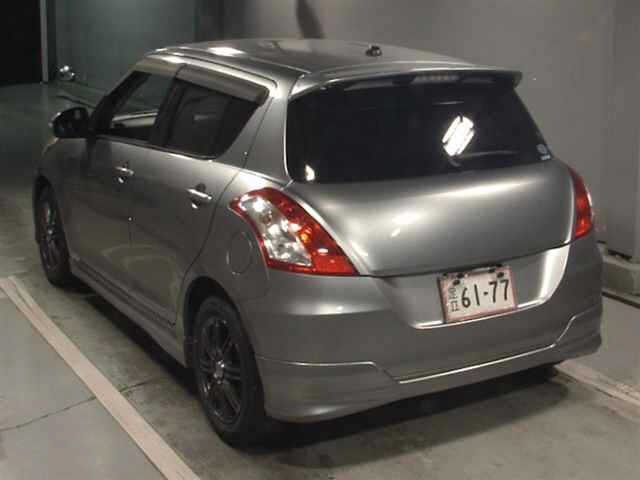 Suzuki SWIFT 2012 8052533-1