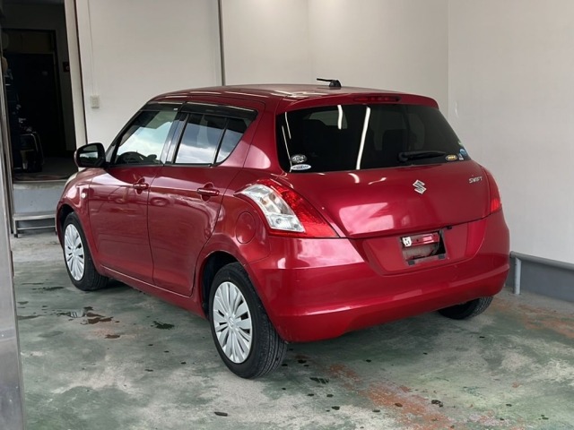 Suzuki SWIFT 2015 8052585-1
