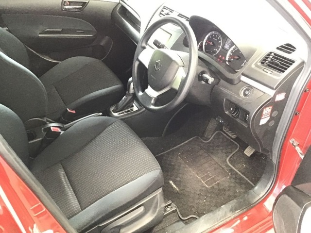 Suzuki SWIFT 2015 8052585-5