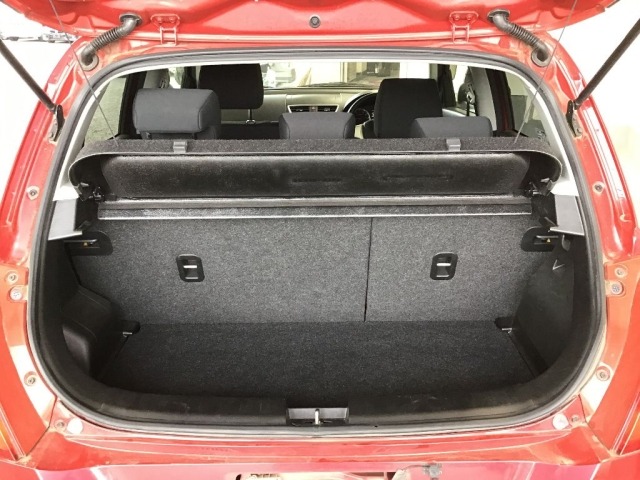 Suzuki SWIFT 2015 8052585-7