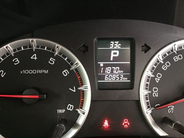 Suzuki SWIFT 2015 8052585-8