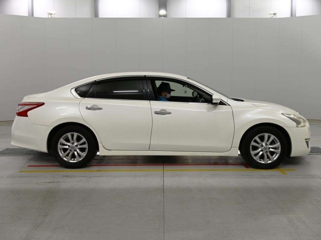 Nissan TEANA 2016 8062084-3
