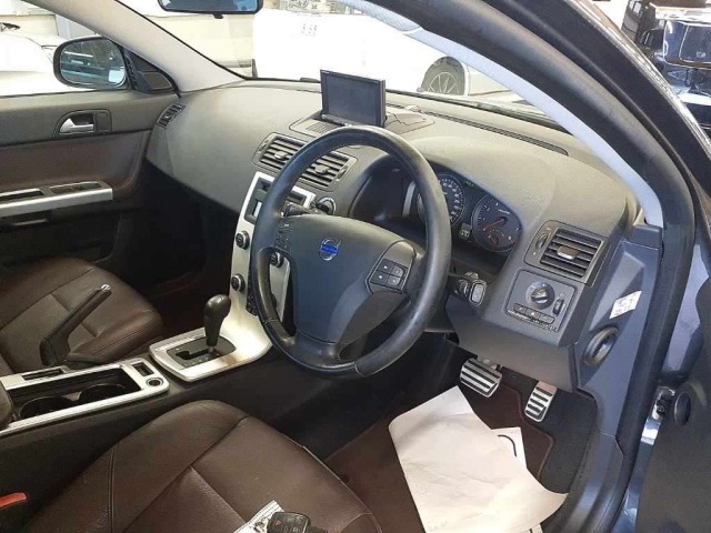 Volvo V50 2011 8061937-9