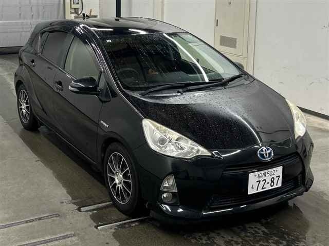 Toyota AQUA 2013 8076849-0