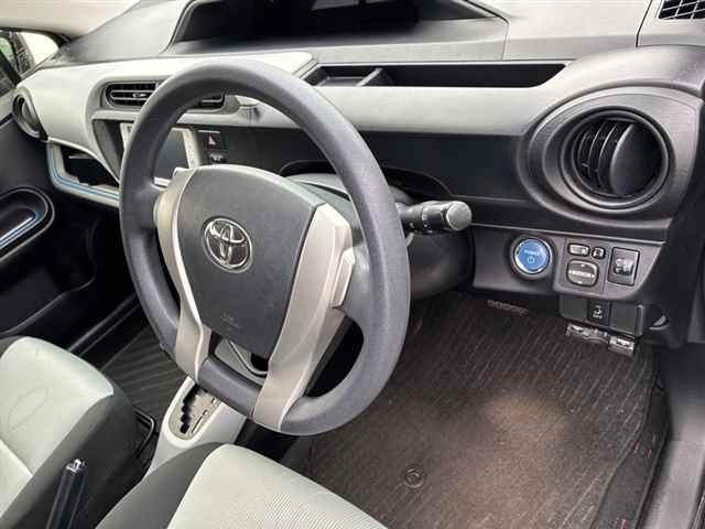 Toyota AQUA 2013 8076849-3