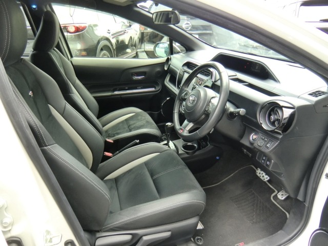 Toyota AQUA 2019 8076869-10